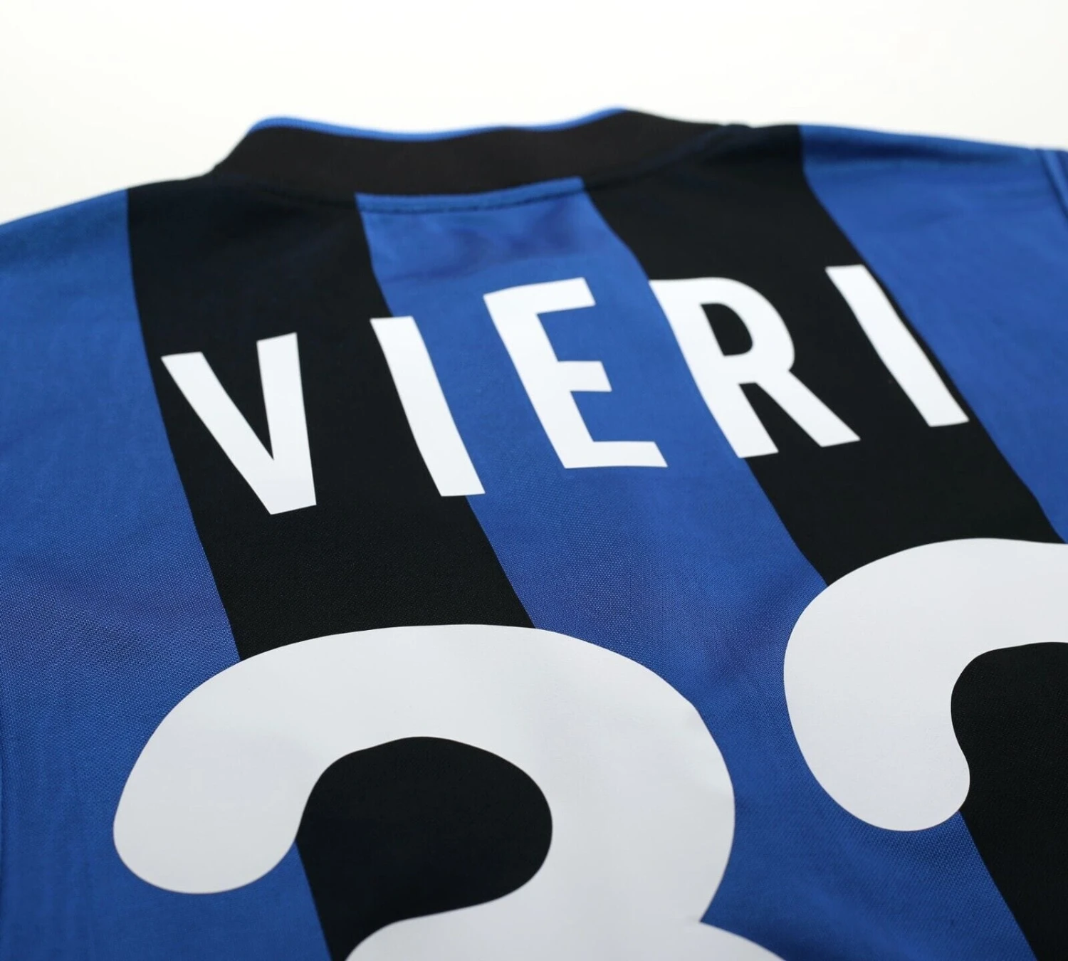 2000/01 VIERI #32 Inter Milan Vintage Nike Home Football Shirt Jersey (S/M)(2000 01 vieri 32 inter milan vintage nike home football shirt jersey s m) 2000/01 VIERI #32 Inter Milan Vintage Nike Home Football Shirt Jersey (S/M)(2000 01 Vieri 32 Inter Milan Vintage Nike Home Football Shirt Jersey S M) -Football Shirt Collective 2000 01 vieri 32 inter milan vintage nike home football shirt jersey s m 41842042765559