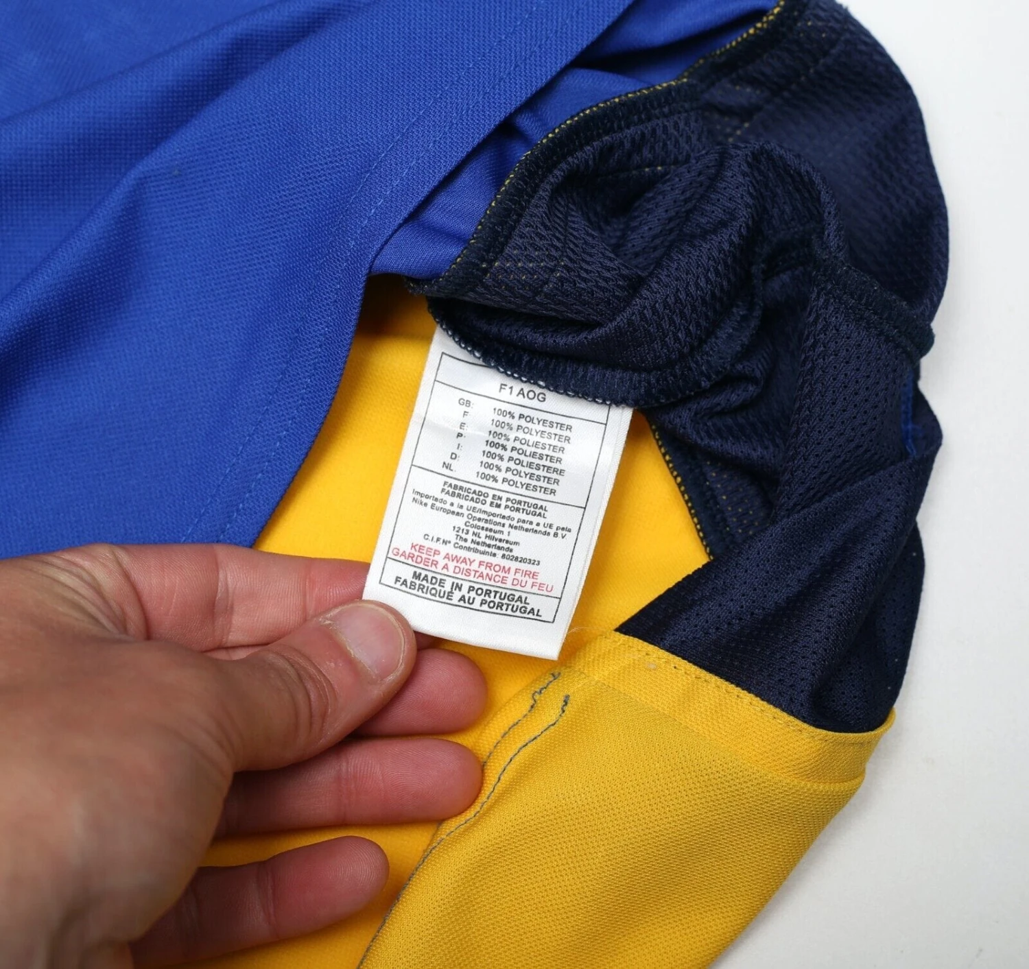 2001/02 Boca Juniors Vintage Nike Home Football Shirt Jersey (L)(2001 02 boca juniors vintage nike home football shirt jersey l) 2001/02 Boca Juniors Vintage Nike Home Football Shirt Jersey (L)(2001 02 Boca Juniors Vintage Nike Home Football Shirt Jersey L) -Football Shirt Collective 2001 02 boca juniors vintage nike home football shirt jersey l 58135560388855