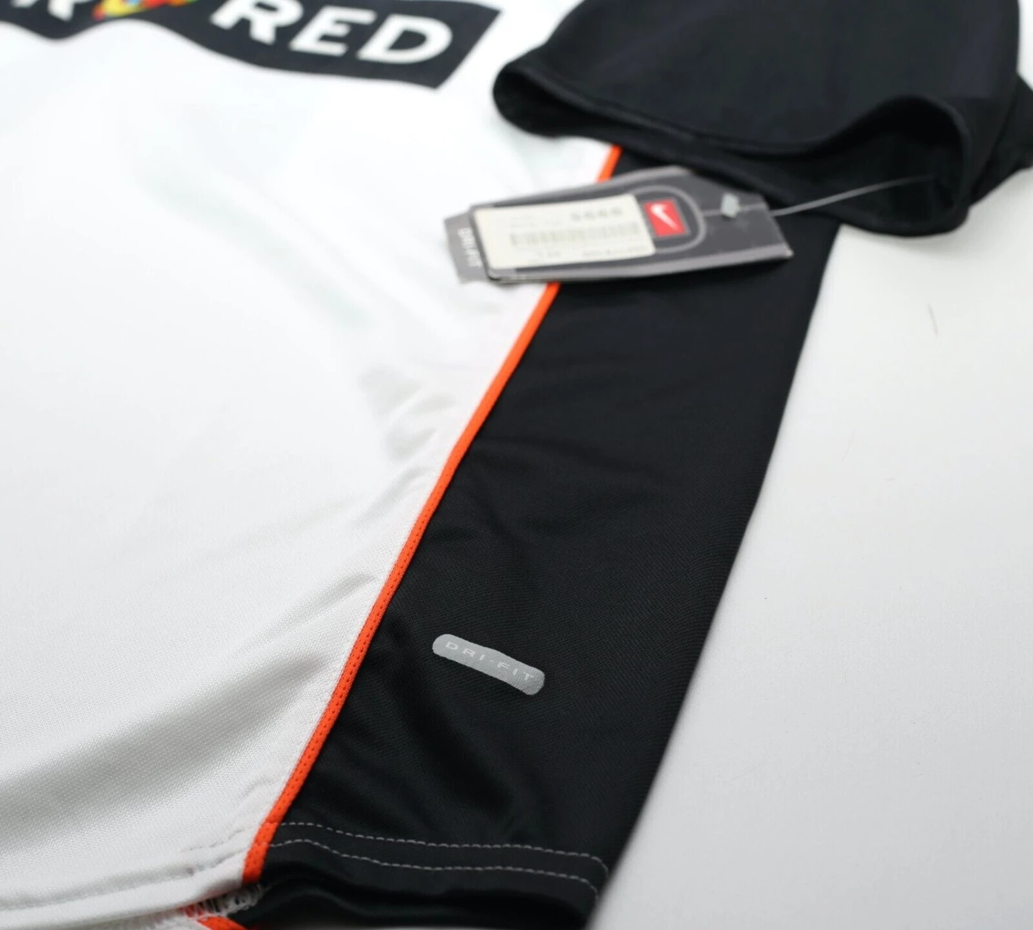 2001/02 KILY #18 Valencia Vintage Nike Home Football Shirt Jersey (L) BNWT(2001 02 kily 18 valencia vintage nike home football shirt jersey l bnwt) 2001/02 KILY #18 Valencia Vintage Nike Home Football Shirt Jersey (L) BNWT(2001 02 Kily 18 Valencia Vintage Nike Home Football Shirt Jersey L Bnwt) -Football Shirt Collective 2001 02 kily 18 valencia vintage nike home football shirt jersey l bnwt 41761613283575