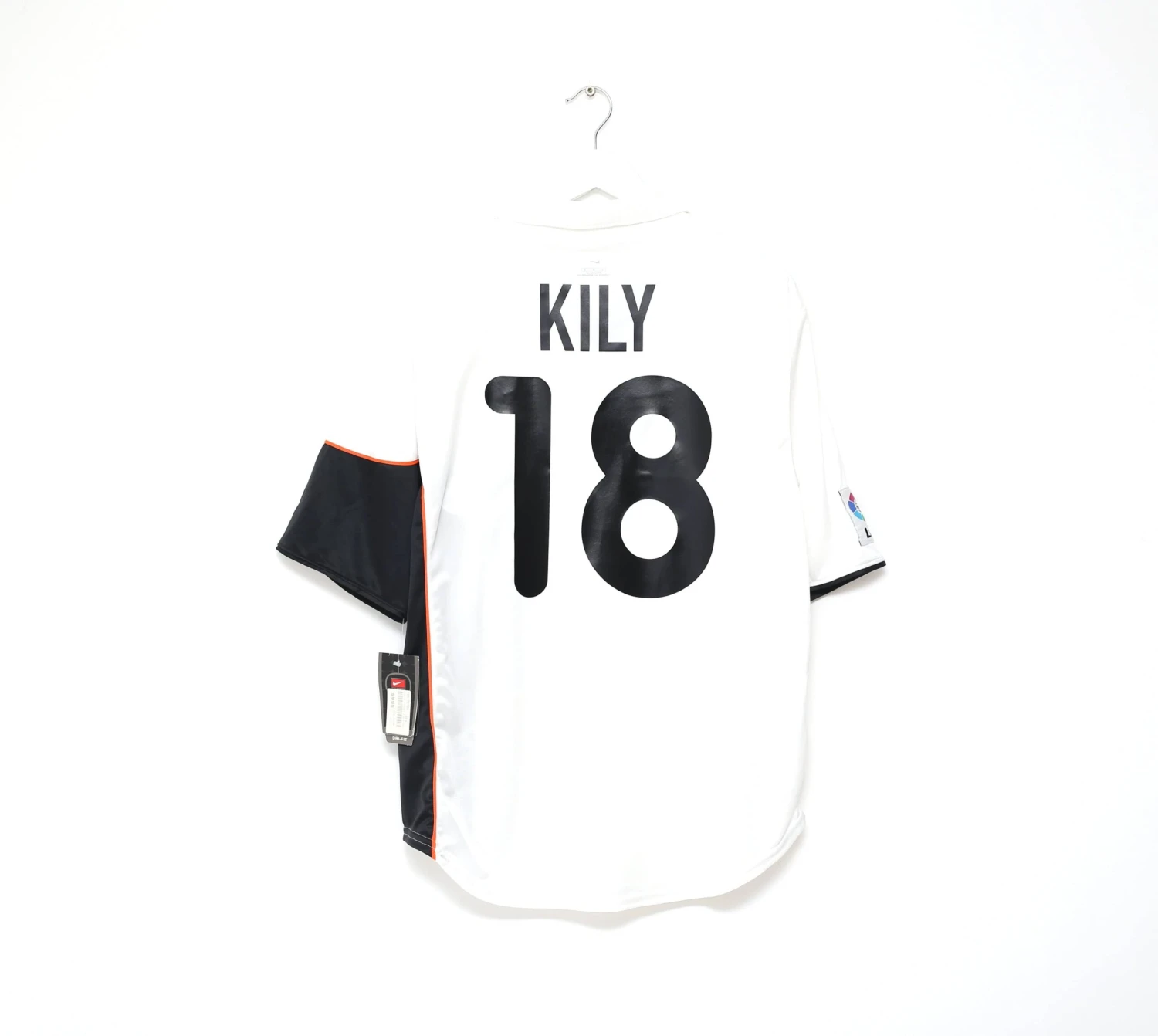 2001/02 KILY #18 Valencia Vintage Nike Home Football Shirt Jersey (L) BNWT(2001 02 kily 18 valencia vintage nike home football shirt jersey l bnwt) 2001/02 KILY #18 Valencia Vintage Nike Home Football Shirt Jersey (L) BNWT(2001 02 Kily 18 Valencia Vintage Nike Home Football Shirt Jersey L Bnwt) -Football Shirt Collective 2001 02 kily 18 valencia vintage nike home football shirt jersey l bnwt 41765671305463 scaled