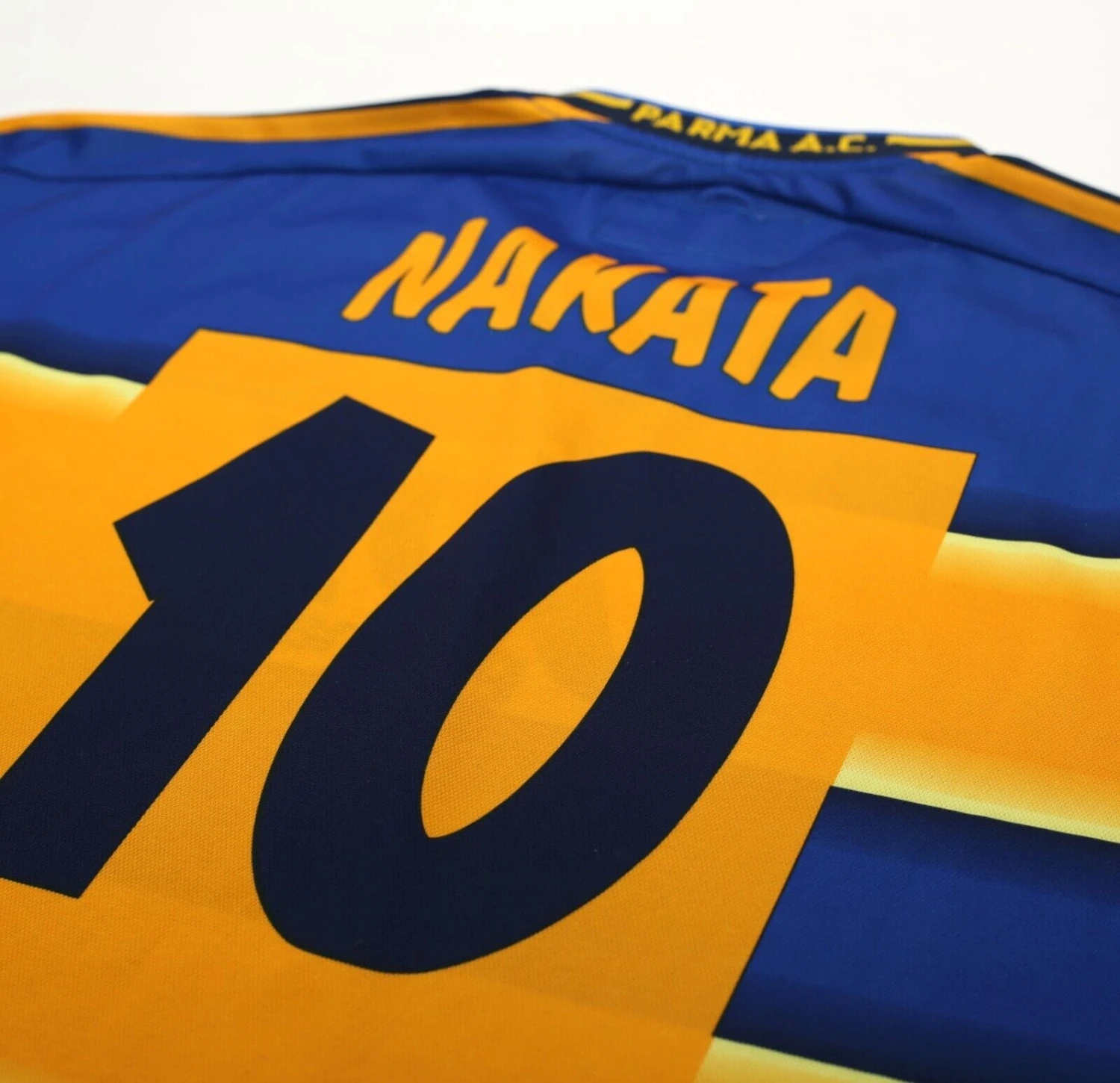 2001/02 Nakata #10 Parma Vintage Champion Home Football Shirt Jersey (XL)(2001 02 nakata 10 parma vintage champion home football shirt jersey xl) 2001/02 Nakata #10 Parma Vintage Champion Home Football Shirt Jersey (XL)(2001 02 Nakata 10 Parma Vintage Champion Home Football Shirt Jersey Xl) -Football Shirt Collective 2001 02 nakata 10 parma vintage champion home football shirt jersey xl 58323064979703