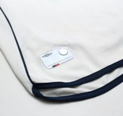 2001/03 OWEN #10 England Vintage Umbro Home Football Shirt (S) WC 2002 BRAZIL(2001 03 Owen 10 England Vintage Umbro Home Football Shirt S Wc 2002 Brazil) 6 2001/03 OWEN #10 England Vintage Umbro Home Football Shirt (S) WC 2002 BRAZIL(2001 03 Owen 10 England Vintage Umbro Home Football Shirt S Wc 2002 Brazil) -Football Shirt Collective 2001 03 owen 10 england vintage umbro home football shirt s wc 2002 brazil 42337395048695