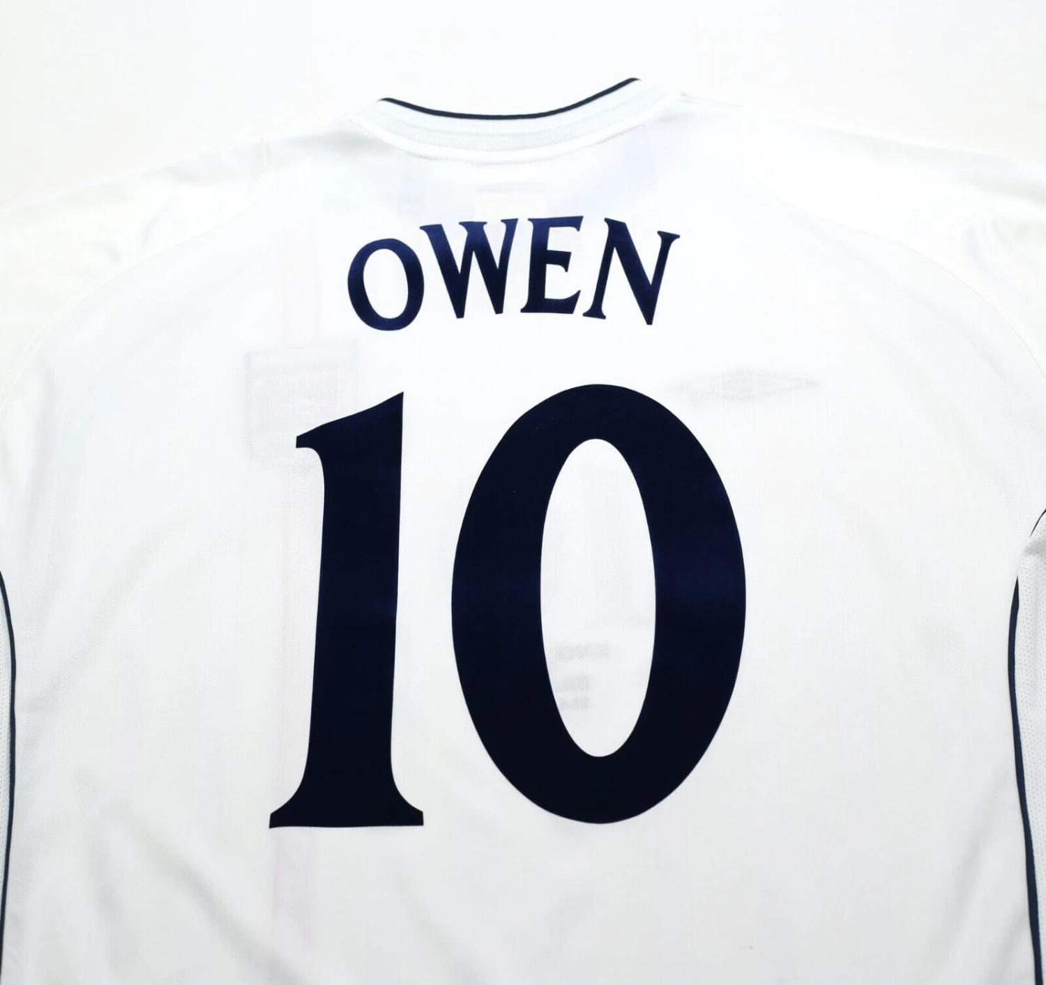 2001/03 OWEN #10 England Vintage Umbro Home Football Shirt (XL) WC 2002 BRAZIL(2001 03 owen 10 england vintage umbro home football shirt xl wc 2002 brazil) 2001/03 OWEN #10 England Vintage Umbro Home Football Shirt (XL) WC 2002 BRAZIL(2001 03 Owen 10 England Vintage Umbro Home Football Shirt Xl Wc 2002 Brazil) -Football Shirt Collective 2001 03 owen 10 england vintage umbro home football shirt xl wc 2002 brazil 42337391411447
