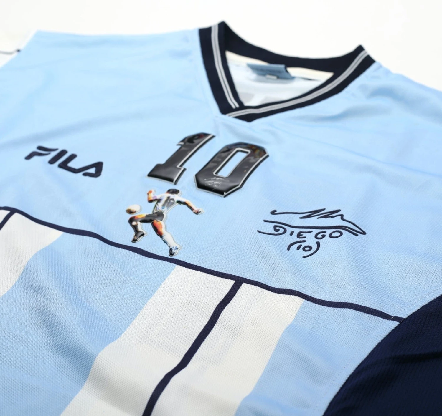 2001 MARADONA #10 Argentina Vintage FILA Testimonial Football Shirt (XL)(2001 maradona 10 argentina vintage fila testimonial football shirt xl) 2001 MARADONA #10 Argentina Vintage FILA Testimonial Football Shirt (XL)(2001 Maradona 10 Argentina Vintage Fila Testimonial Football Shirt Xl) -Football Shirt Collective 2001 maradona 10 argentina vintage fila testimonial football shirt xl 1169747022