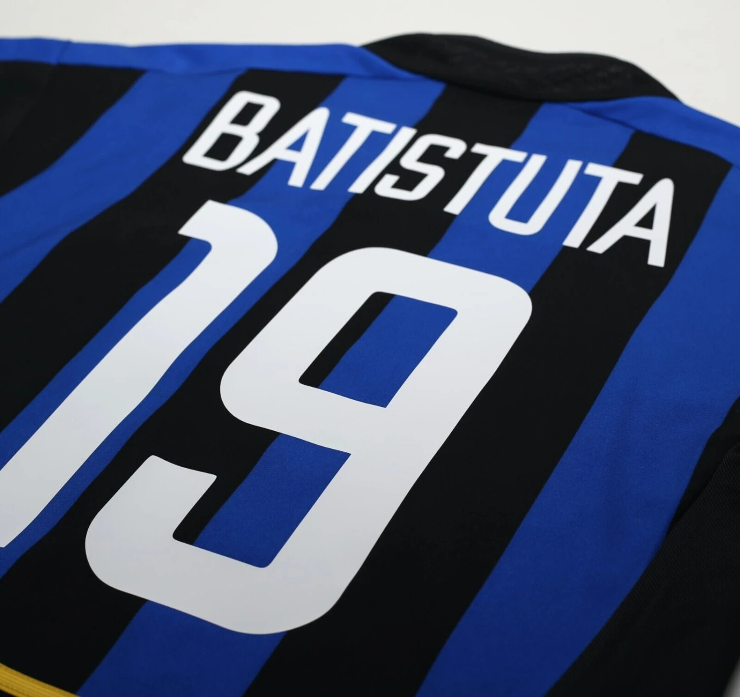 2002/03 BATISTUTA #19 Inter Milan Vintage Nike Home Football Shirt (S)(2002 03 batistuta 19 inter milan vintage nike home football shirt s) 2002/03 BATISTUTA #19 Inter Milan Vintage Nike Home Football Shirt (S)(2002 03 Batistuta 19 Inter Milan Vintage Nike Home Football Shirt S) -Football Shirt Collective 2002 03 batistuta 19 inter milan vintage nike home football shirt s 1145923996