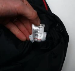 2002/04 LIVERPOOL Vintage Reebok Padded Football Bench Coat Jacket (M)(2002 04 Liverpool Vintage Reebok Padded Football Bench Coat Jacket M) -Football Shirt Collective 2002 04 liverpool vintage reebok padded football bench coat jacket m 1145924221