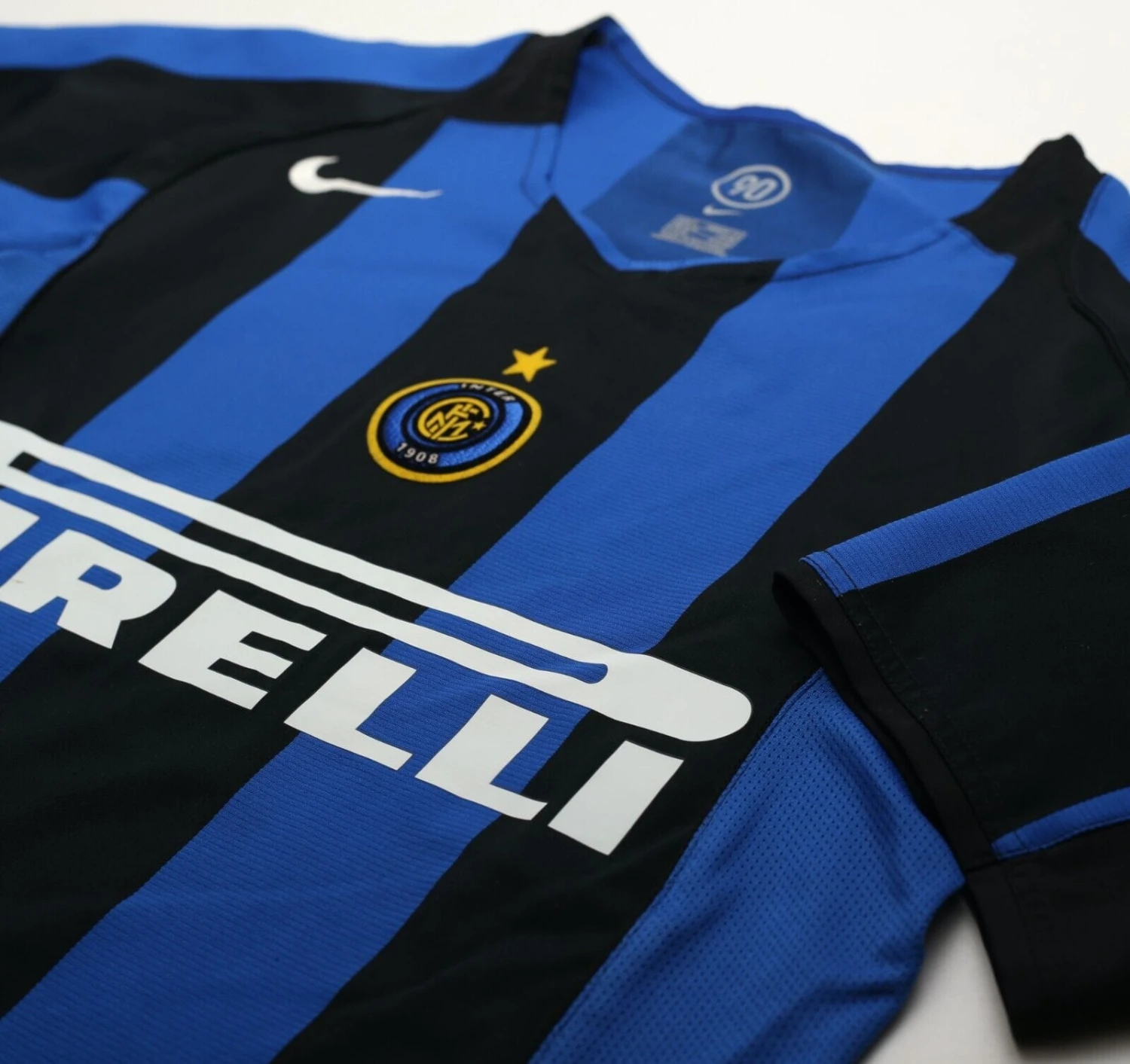 2004/05 ADRIANO #10 Inter Milan Vintage Nike Home Football Shirt (S)(2004 05 adriano 10 inter milan vintage nike home football shirt s) 2004/05 ADRIANO #10 Inter Milan Vintage Nike Home Football Shirt (S)(2004 05 Adriano 10 Inter Milan Vintage Nike Home Football Shirt S) -Football Shirt Collective 2004 05 adriano 10 inter milan vintage nike home football shirt s 1146833331