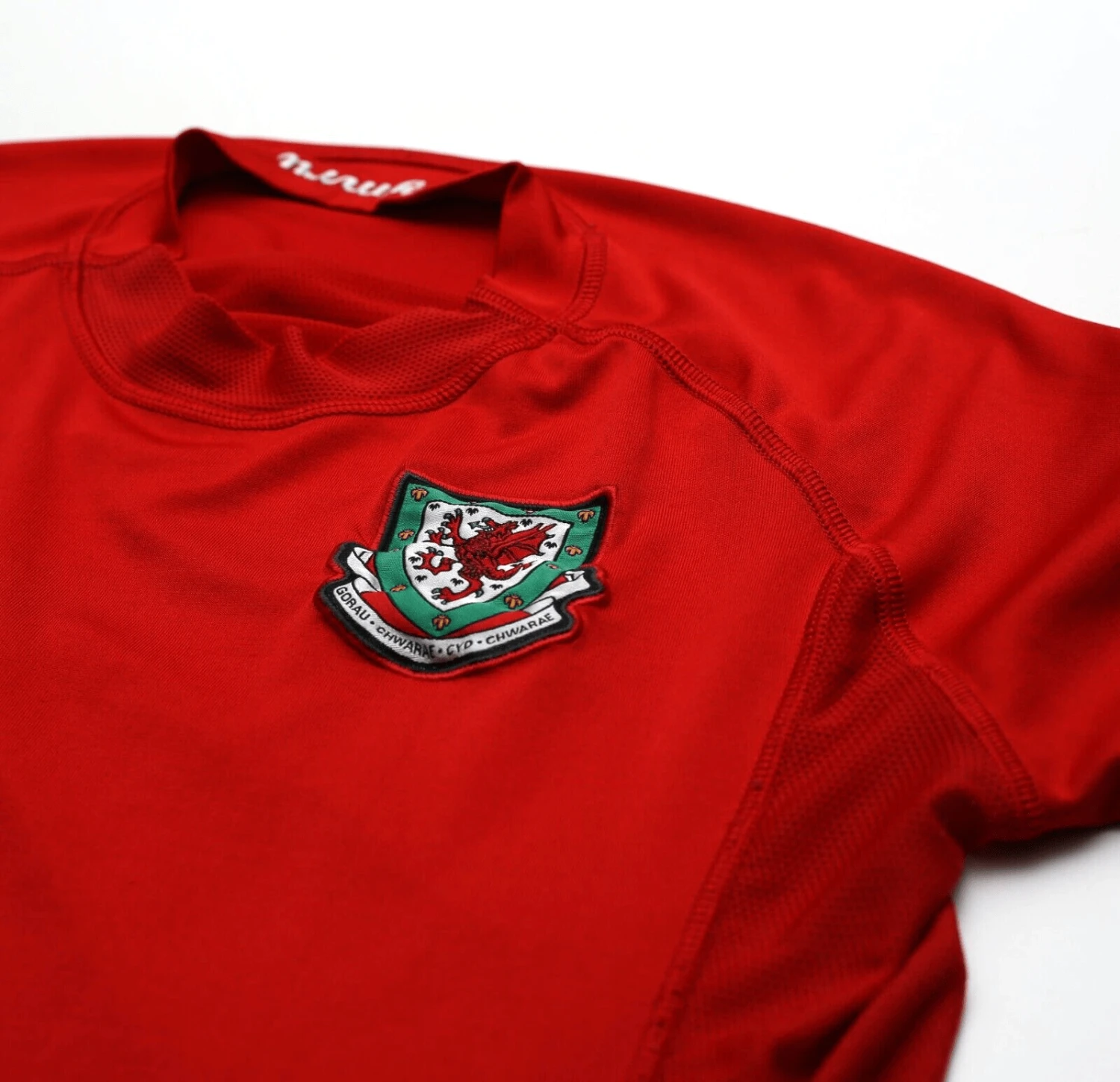 2004/06 WALES Vintage KAPPA Home Football Shirt Jersey (L/XL)(2004 06 wales vintage kappa home football shirt jersey l xl) 2004/06 WALES Vintage KAPPA Home Football Shirt Jersey (L/XL)(2004 06 Wales Vintage Kappa Home Football Shirt Jersey L Xl) -Football Shirt Collective 2004 06 wales vintage kappa home football shirt jersey l xl 40865673314551