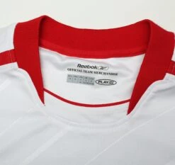 2005/06 GERRARD #8 Liverpool Vintage Reebok Away LS Football Shirt (S)(2005 06 Gerrard 8 Liverpool Vintage Reebok Away Ls Football Shirt S) -Football Shirt Collective 2005 06 gerrard 8 liverpool vintage reebok away ls football shirt s 1175909022