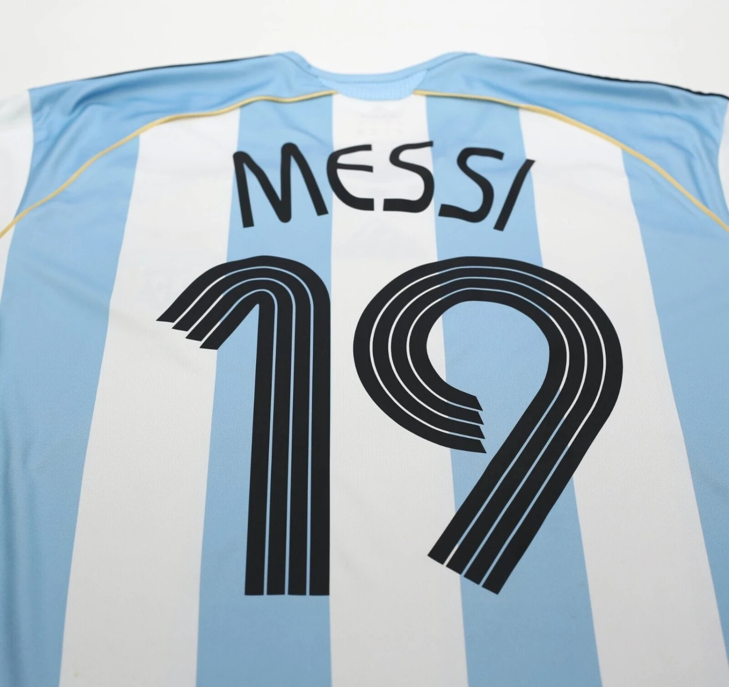 2005/07 MESSI #19 Argentina Vintage adidas Home Football Shirt (L) WC 2006(2005 07 messi 19 argentina vintage adidas home football shirt l wc 2006) 2005/07 MESSI #19 Argentina Vintage Adidas Home Football Shirt (L) WC 2006(2005 07 Messi 19 Argentina Vintage Adidas Home Football Shirt L Wc 2006) -Football Shirt Collective 2005 07 messi 19 argentina vintage adidas home football shirt l wc 2006 42850569027831