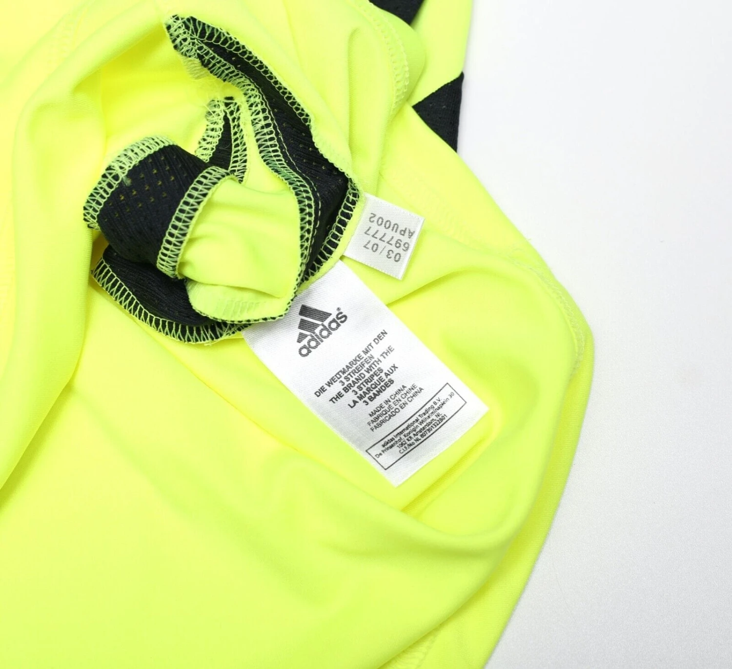 2007/08 DROGBA #11 Chelsea Vintage adidas UCL Away Football Shirt Jersey (M)(2006 07 drogba 11 chelsea vintage adidas ucl away football shirt jersey m) 2007/08 DROGBA #11 Chelsea Vintage Adidas UCL Away Football Shirt Jersey (M)(2006 07 Drogba 11 Chelsea Vintage Adidas Ucl Away Football Shirt Jersey M) -Football Shirt Collective 2006 07 drogba 11 chelsea vintage adidas ucl away football shirt jersey m 39962885652727