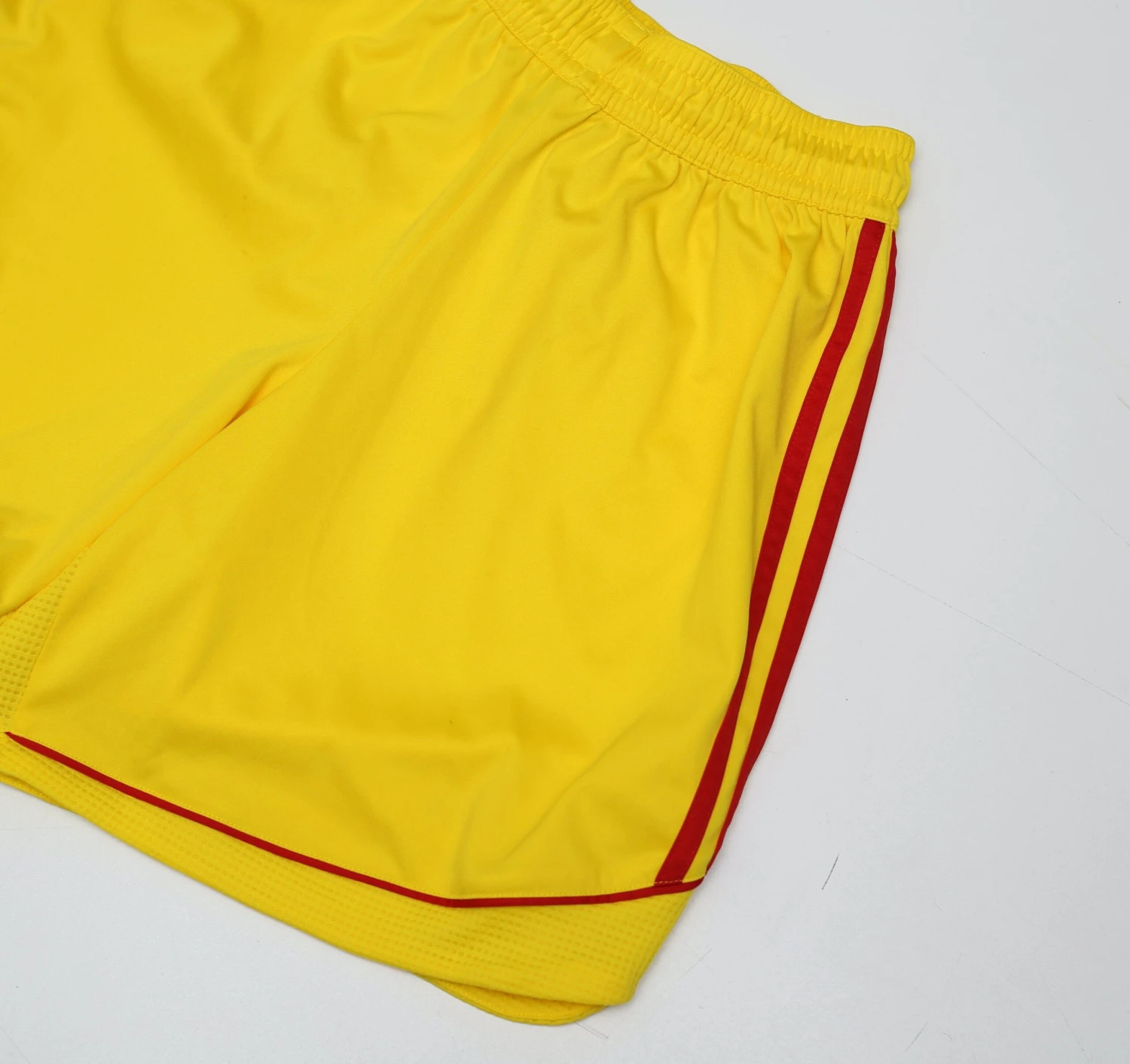 2006/07 LIVERPOOL Vintage adidas Away Football Shorts (M) 32"(2006 07 liverpool vintage adidas away football shorts m) 2006/07 LIVERPOOL Vintage Adidas Away Football Shorts (M) 32"(2006 07 Liverpool Vintage Adidas Away Football Shorts M) -Football Shirt Collective 2006 07 liverpool vintage adidas away football shorts m 32 1178562683 scaled