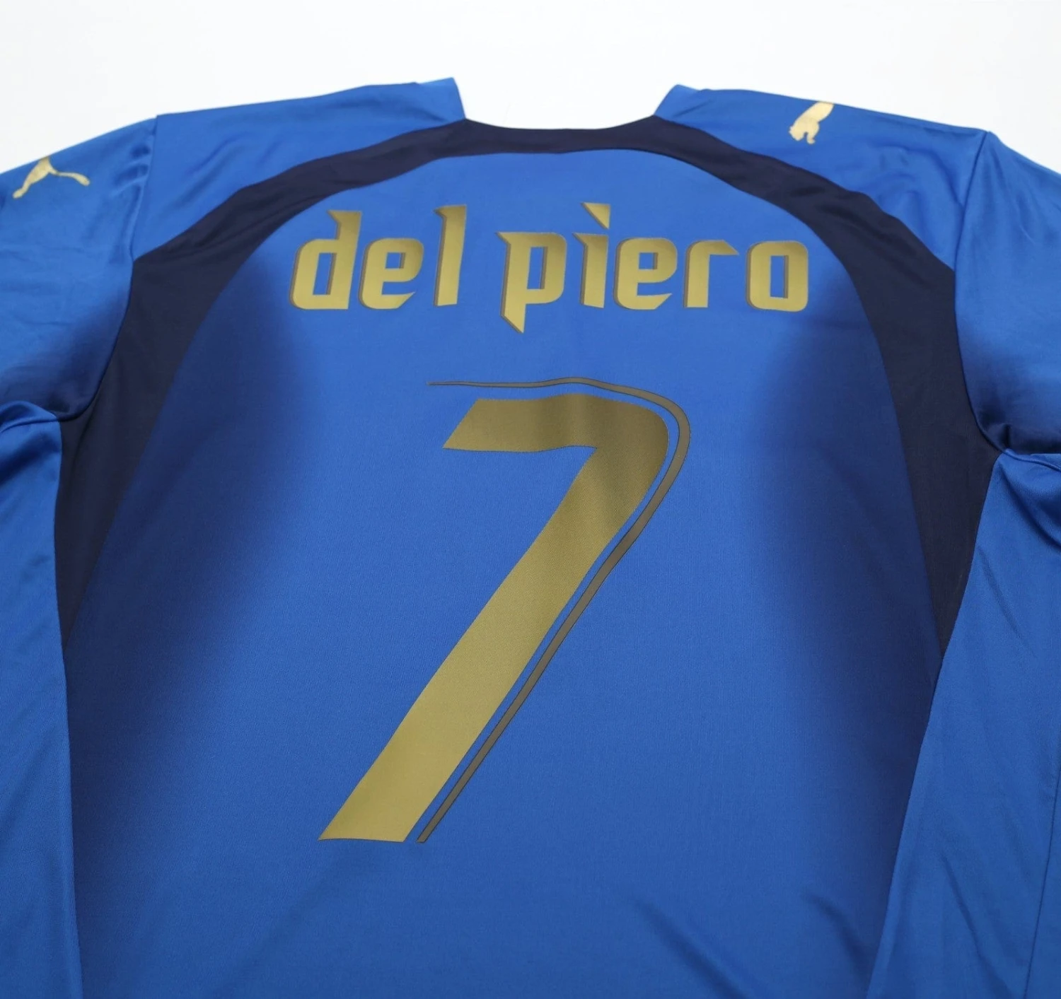 2006 DEL PIERO #7 Italy Vintage PUMA Home Football Shirt (M) WC 2006(2006 del piero 7 italy vintage puma home football shirt m wc 2006) 2006 DEL PIERO #7 Italy Vintage PUMA Home Football Shirt (M) WC 2006(2006 Del Piero 7 Italy Vintage Puma Home Football Shirt M Wc 2006) -Football Shirt Collective 2006 del piero 7 italy vintage puma home football shirt m wc 2006 1182454999