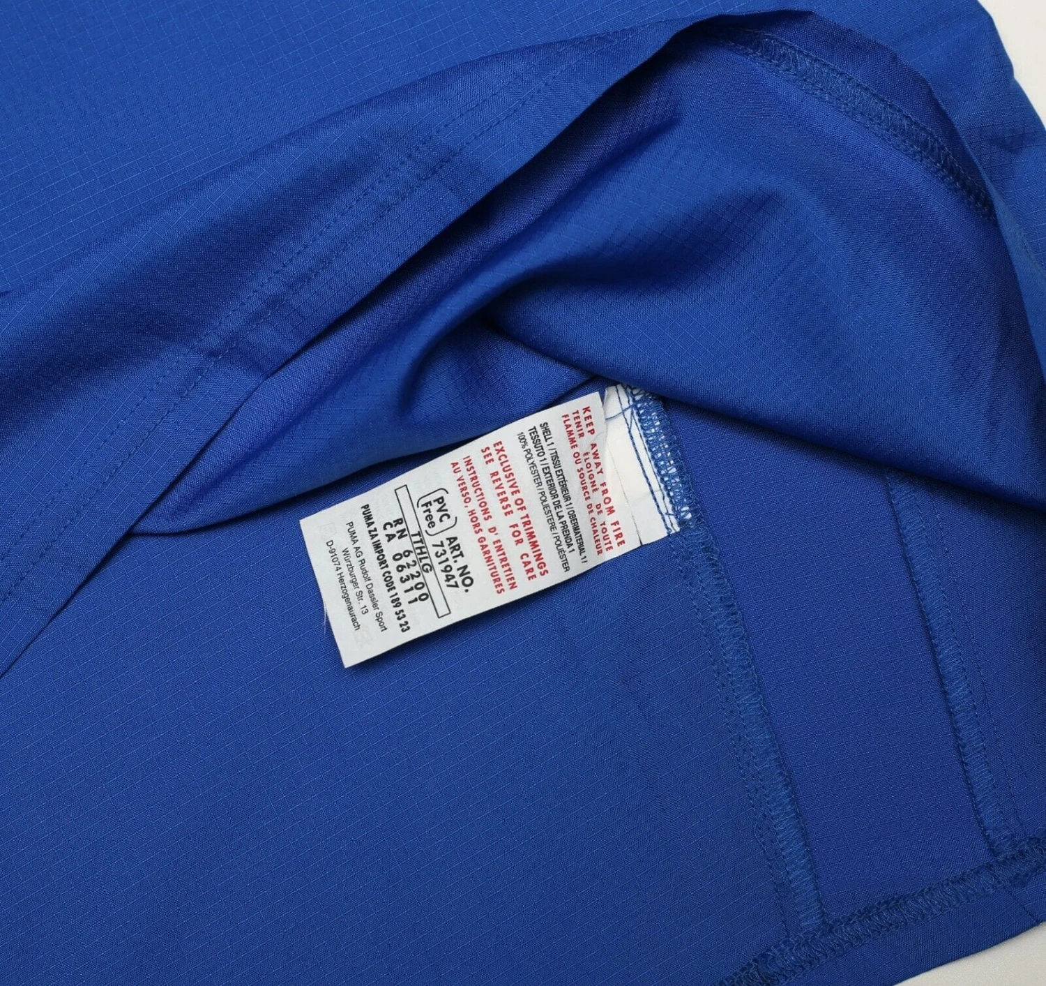 2006 MATERAZZI #23 Italy Vintage PUMA Home Football Shirt (XXL) WC 2006(2006 materazzi 23 italy vintage puma home football shirt xxl wc 2006) 2006 MATERAZZI #23 Italy Vintage PUMA Home Football Shirt (XXL) WC 2006(2006 Materazzi 23 Italy Vintage Puma Home Football Shirt Xxl Wc 2006) -Football Shirt Collective 2006 materazzi 23 italy vintage puma home football shirt xxl wc 2006 42850550874359