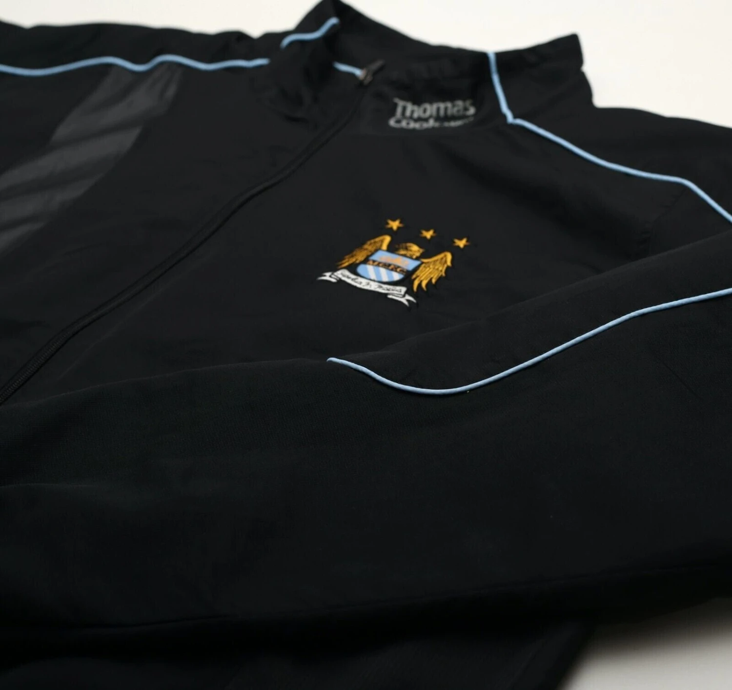 2007/08 MANCHESTER CITY Vintage le coq sportif Football Track Top Jacket (XL)(2007 08 manchester city vintage le coq sportif football track top jacket m) 2007/08 MANCHESTER CITY Vintage Le Coq Sportif Football Track Top Jacket (XL)(2007 08 Manchester City Vintage Le Coq Sportif Football Track Top Jacket M) -Football Shirt Collective 2007 08 manchester city vintage le coq sportif football track top jacket xl 73399251632502