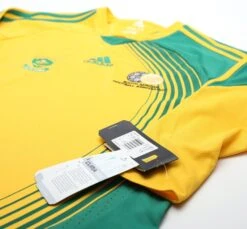 2007/09 SOUTH AFRICA Vintage Adidas Home Football Shirt (S) BNWT(2007 09 South Africa Vintage Adidas Home Football Shirt S Bnwt) -Football Shirt Collective 2007 09 south africa vintage adidas home football shirt s bnwt 40284086567159