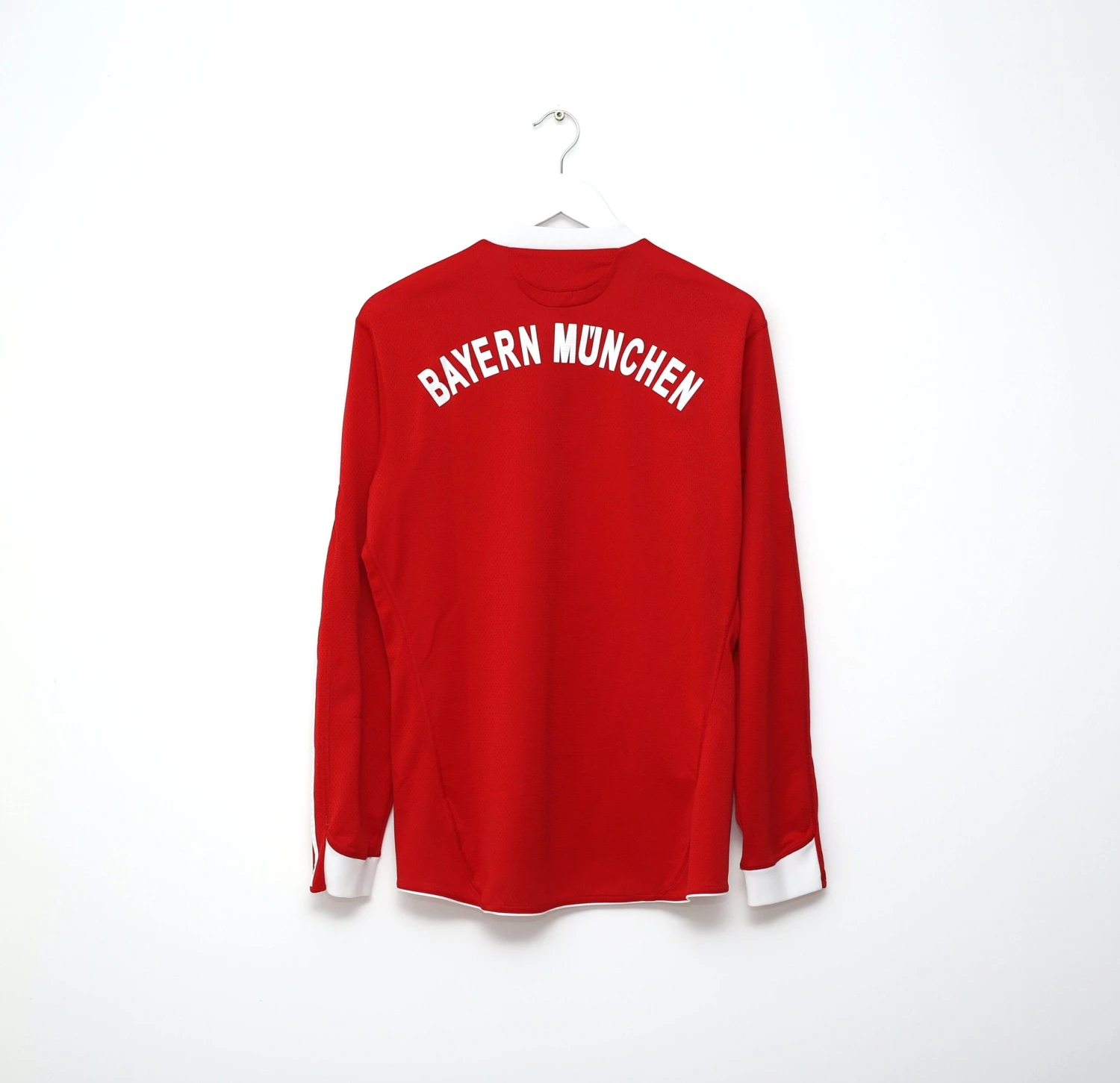 2009/10 Bayern Munich Adidas Long Sleeve Home Shirt (M)(1995 97 bayern munich home shirt) 2009/10 Bayern Munich Adidas Long Sleeve Home Shirt (M)(1995 97 Bayern Munich Home Shirt) -Football Shirt Collective 2009 10 bayern munich adidas long sleeve home shirt m 40917032239351 scaled