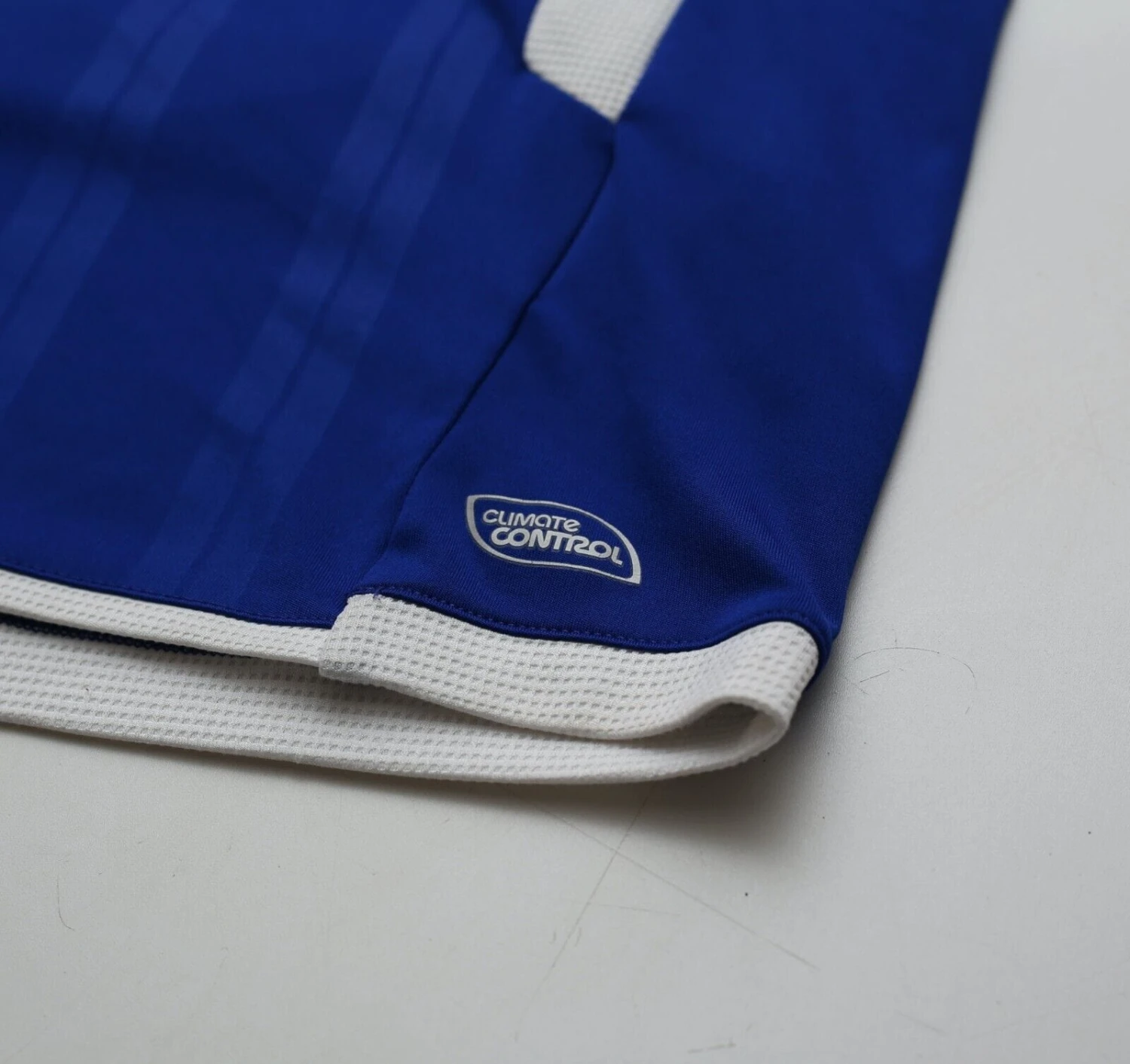 2009/10 LARSSON #7 Birmingham City Vintage Umbro Home Football Shirt (S)(2009 10 larsson 7 birmingham city vintage umbro home football shirt s) 2009/10 LARSSON #7 Birmingham City Vintage Umbro Home Football Shirt (S)(2009 10 Larsson 7 Birmingham City Vintage Umbro Home Football Shirt S) -Football Shirt Collective 2009 10 larsson 7 birmingham city vintage umbro home football shirt s 42850479603959