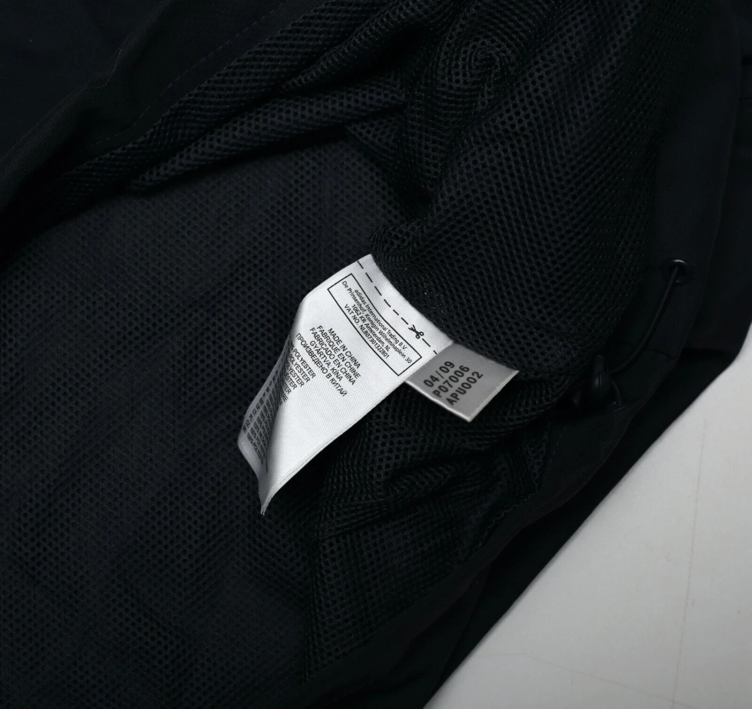 2009/10 LIVERPOOL Vintage adidas 1/4 Zip Football Training Jacket (M)(2009 10 liverpool vintage adidas 1 4 zip football training jacket m) 2009/10 LIVERPOOL Vintage Adidas 1/4 Zip Football Training Jacket (M)(2009 10 Liverpool Vintage Adidas 1 4 Zip Football Training Jacket M) -Football Shirt Collective 2009 10 liverpool vintage adidas 1 4 zip football training jacket m 1145924351