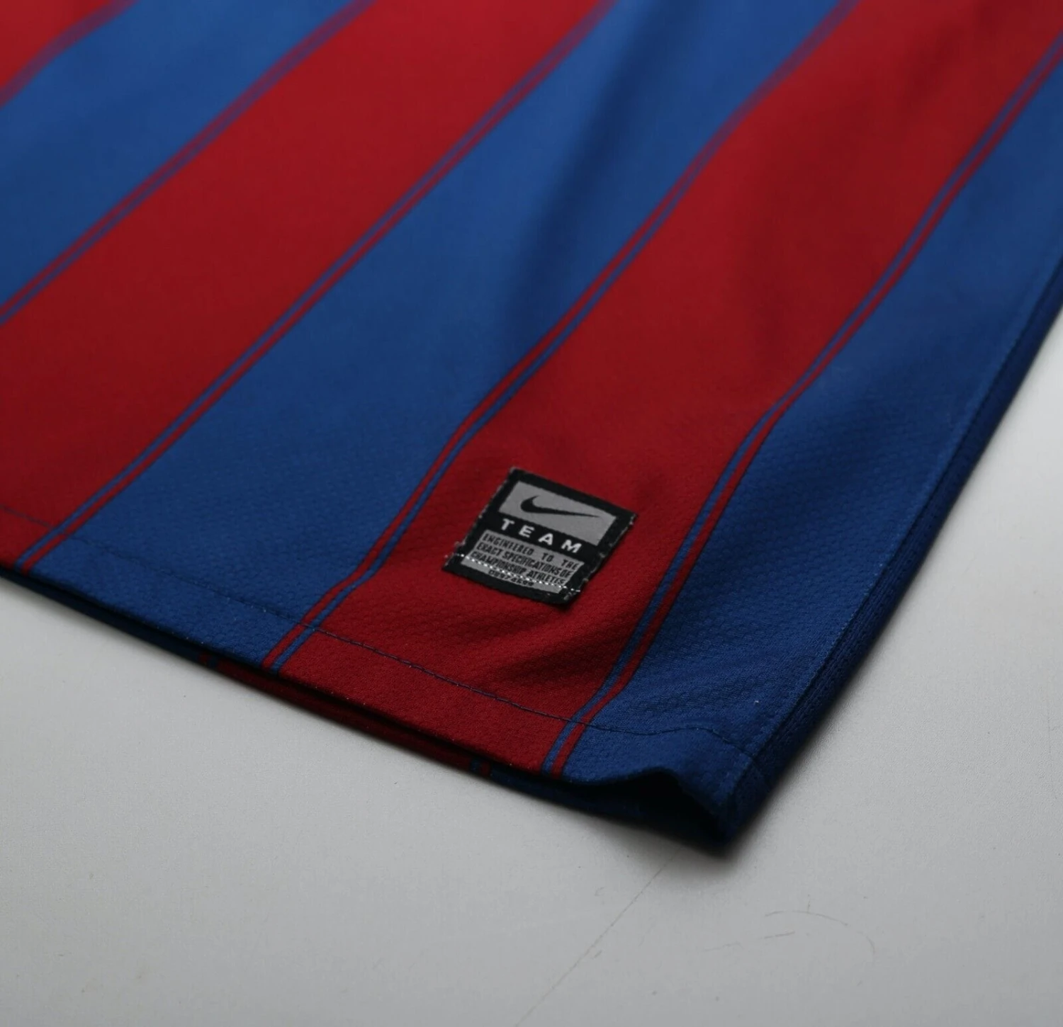 2009/10 MESSI #10 Barcelona Vintage Nike Long Sleeve Home Football Shirt (S)(2009 10 messi 10 barcelona vintage nike long sleeve home football shirt s) 2009/10 MESSI #10 Barcelona Vintage Nike Long Sleeve Home Football Shirt (S)(2009 10 Messi 10 Barcelona Vintage Nike Long Sleeve Home Football Shirt S) -Football Shirt Collective 2009 10 messi 10 barcelona vintage nike long sleeve home football shirt s 41142555115767