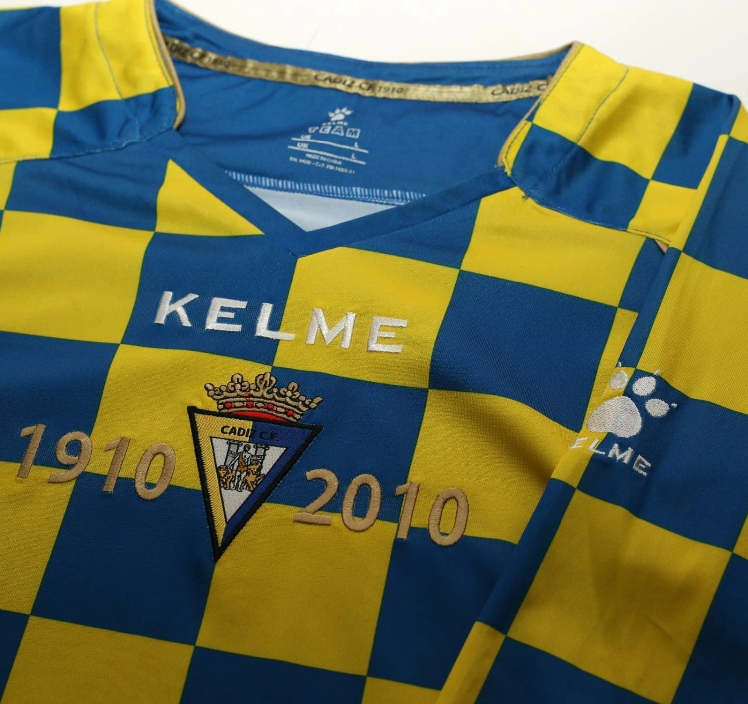 2010/11 CADIZ Vintage Kelme Long Sleeve Special Anniversary Football Shirt (L)(2010 11 cadiz vintage kelme long sleeve special anniversary football shirt l) 2010/11 CADIZ Vintage Kelme Long Sleeve Special Anniversary Football Shirt (L)(2010 11 Cadiz Vintage Kelme Long Sleeve Special Anniversary Football Shirt L) -Football Shirt Collective 2010 11 cadiz vintage kelme long sleeve special anniversary football shirt l 1181561582