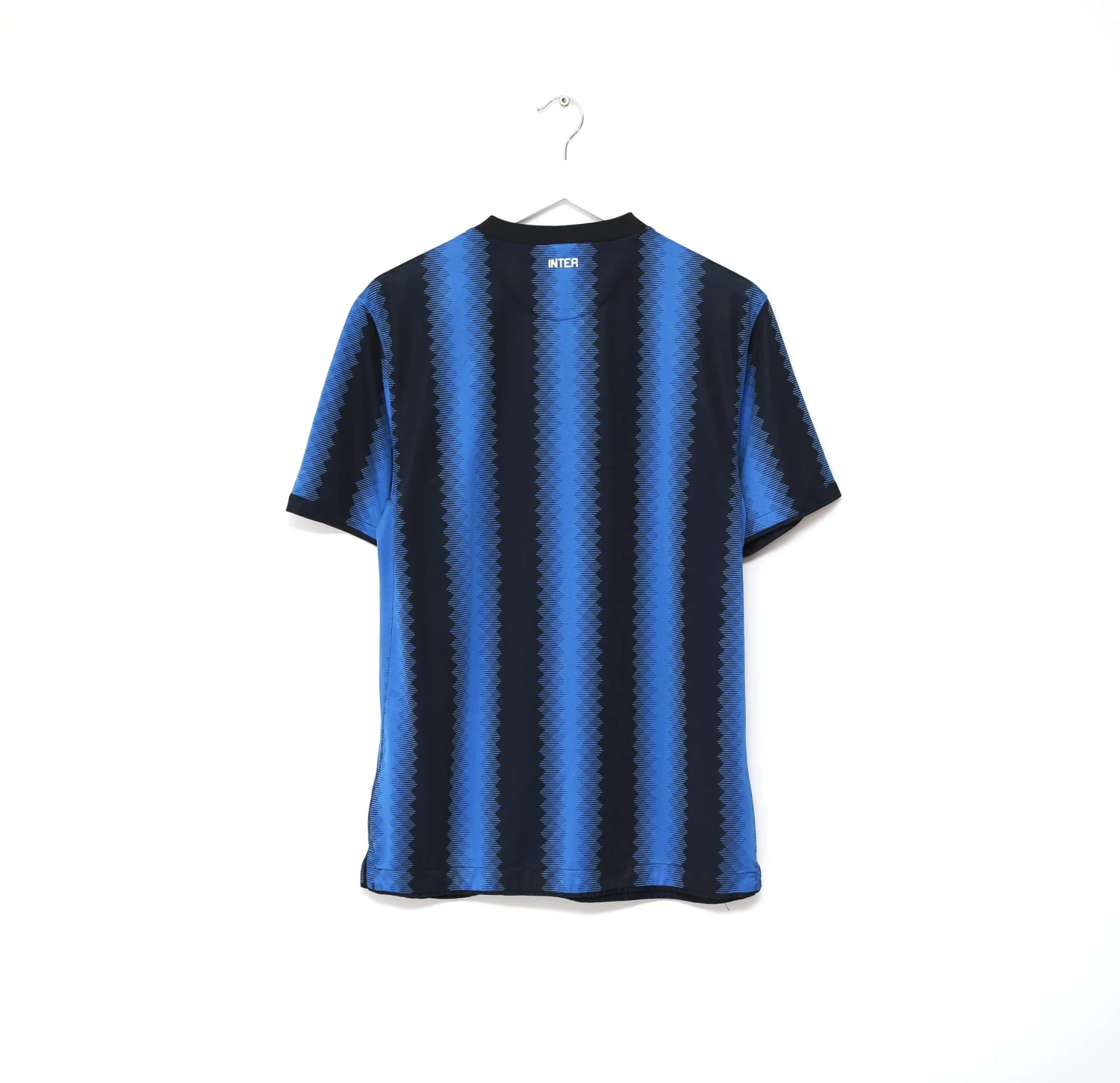 2010/11 INTER MILAN Vintage Nike Football Home Shirt (M)(2010 11 inter milan vintage nike football home shirt m) 2010/11 INTER MILAN Vintage Nike Football Home Shirt (M)(2010 11 Inter Milan Vintage Nike Football Home Shirt M) -Football Shirt Collective 2010 11 inter milan vintage nike football home shirt m 41212097331447 scaled
