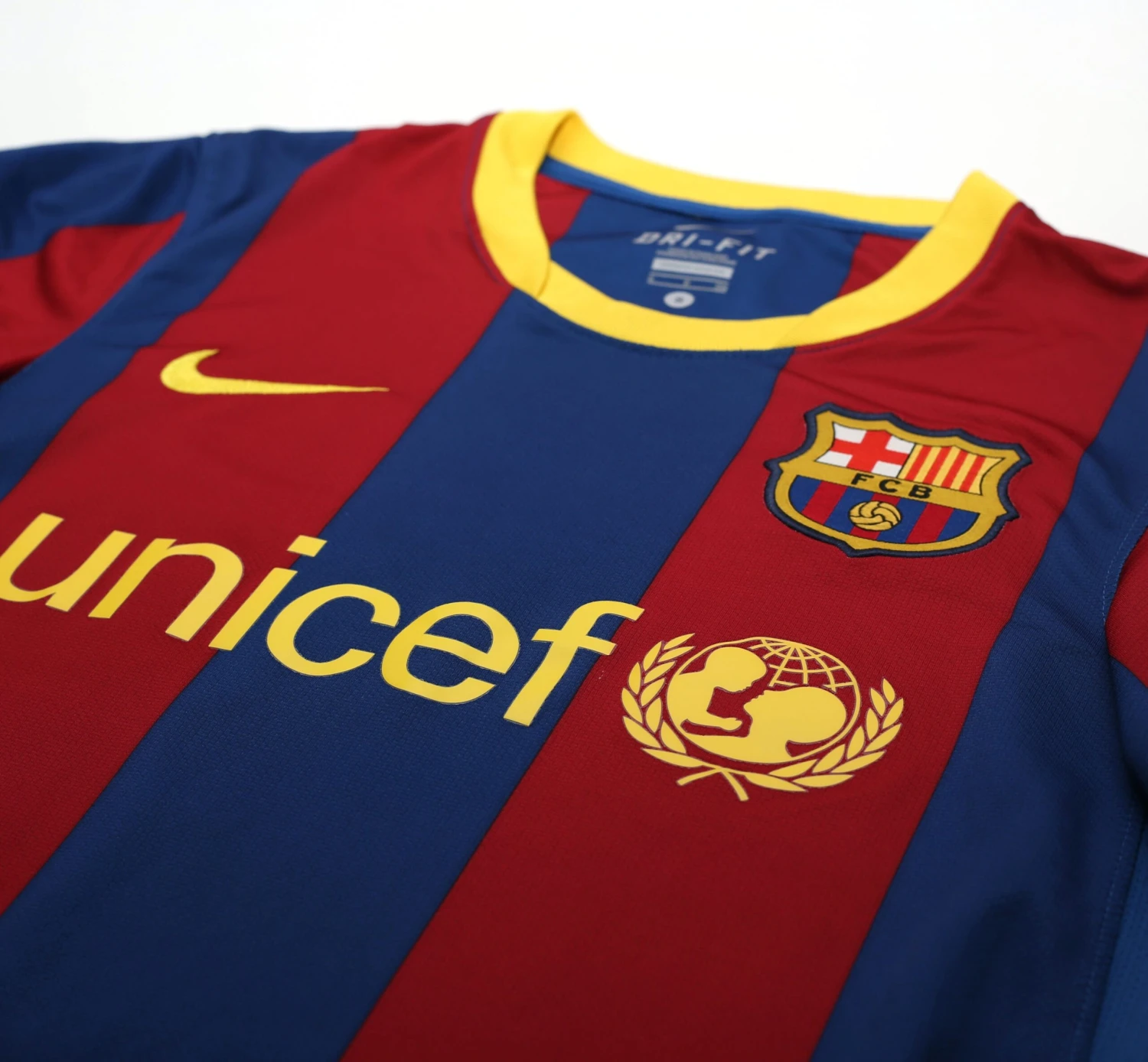 2010/11 MESSI #10 Barcelona Vintage Nike Home Football Shirt Jersey (S)(2010 11 messi 10 barcelona vintage nike home football shirt jersey s) 2010/11 MESSI #10 Barcelona Vintage Nike Home Football Shirt Jersey (S)(2010 11 Messi 10 Barcelona Vintage Nike Home Football Shirt Jersey S) -Football Shirt Collective 2010 11 messi 10 barcelona vintage nike home football shirt jersey s 42125169656055 scaled