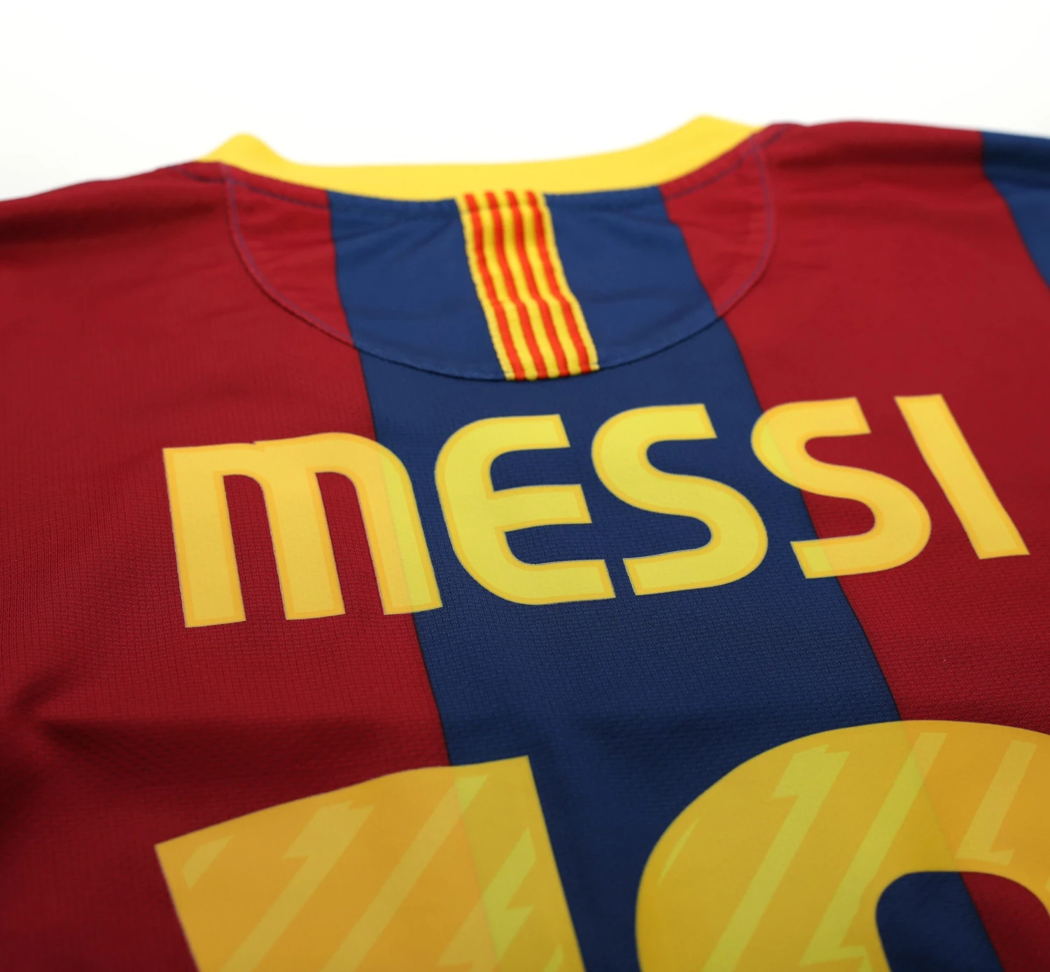 2010/11 MESSI #10 Barcelona Vintage Nike Home Football Shirt Jersey (S)(2010 11 messi 10 barcelona vintage nike home football shirt jersey s) 2010/11 MESSI #10 Barcelona Vintage Nike Home Football Shirt Jersey (S)(2010 11 Messi 10 Barcelona Vintage Nike Home Football Shirt Jersey S) -Football Shirt Collective 2010 11 messi 10 barcelona vintage nike home football shirt jersey s 42125169852663 scaled