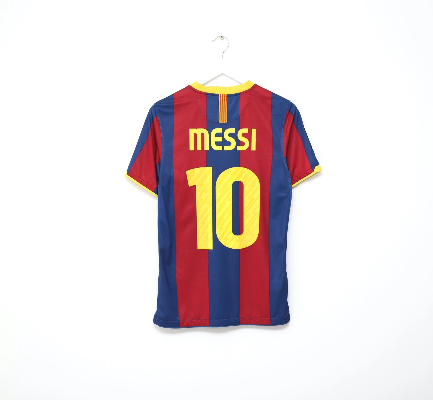 2010/11 MESSI #10 Barcelona Vintage Nike Home Football Shirt Jersey (S)(2010 11 messi 10 barcelona vintage nike home football shirt jersey s) 2010/11 MESSI #10 Barcelona Vintage Nike Home Football Shirt Jersey (S)(2010 11 Messi 10 Barcelona Vintage Nike Home Football Shirt Jersey S) -Football Shirt Collective 2010 11 messi 10 barcelona vintage nike home football shirt jersey s 42141491200247 scaled