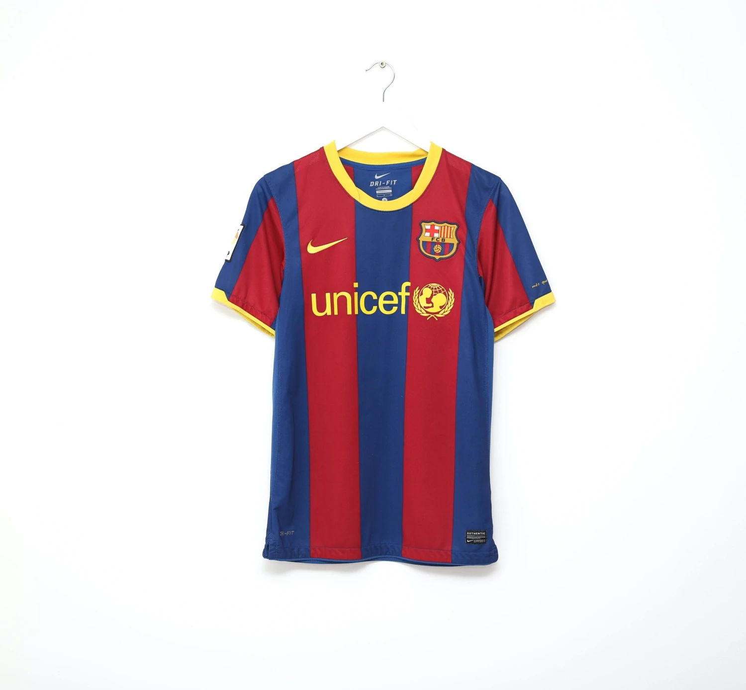 2010/11 MESSI #10 Barcelona Vintage Nike Home Football Shirt Jersey (S)(2010 11 messi 10 barcelona vintage nike home football shirt jersey s) 2010/11 MESSI #10 Barcelona Vintage Nike Home Football Shirt Jersey (S)(2010 11 Messi 10 Barcelona Vintage Nike Home Football Shirt Jersey S) -Football Shirt Collective 2010 11 messi 10 barcelona vintage nike home football shirt jersey s 42141491233015 scaled