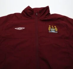 2010/12 MANCHESTER CITY Vintage Umbro Football Hooded Jacket (M)(2010 12 Manchester City Vintage Umbro Football Hooded Jacket M 1) -Football Shirt Collective 2010 12 manchester city vintage umbro football hooded jacket m 1145924247