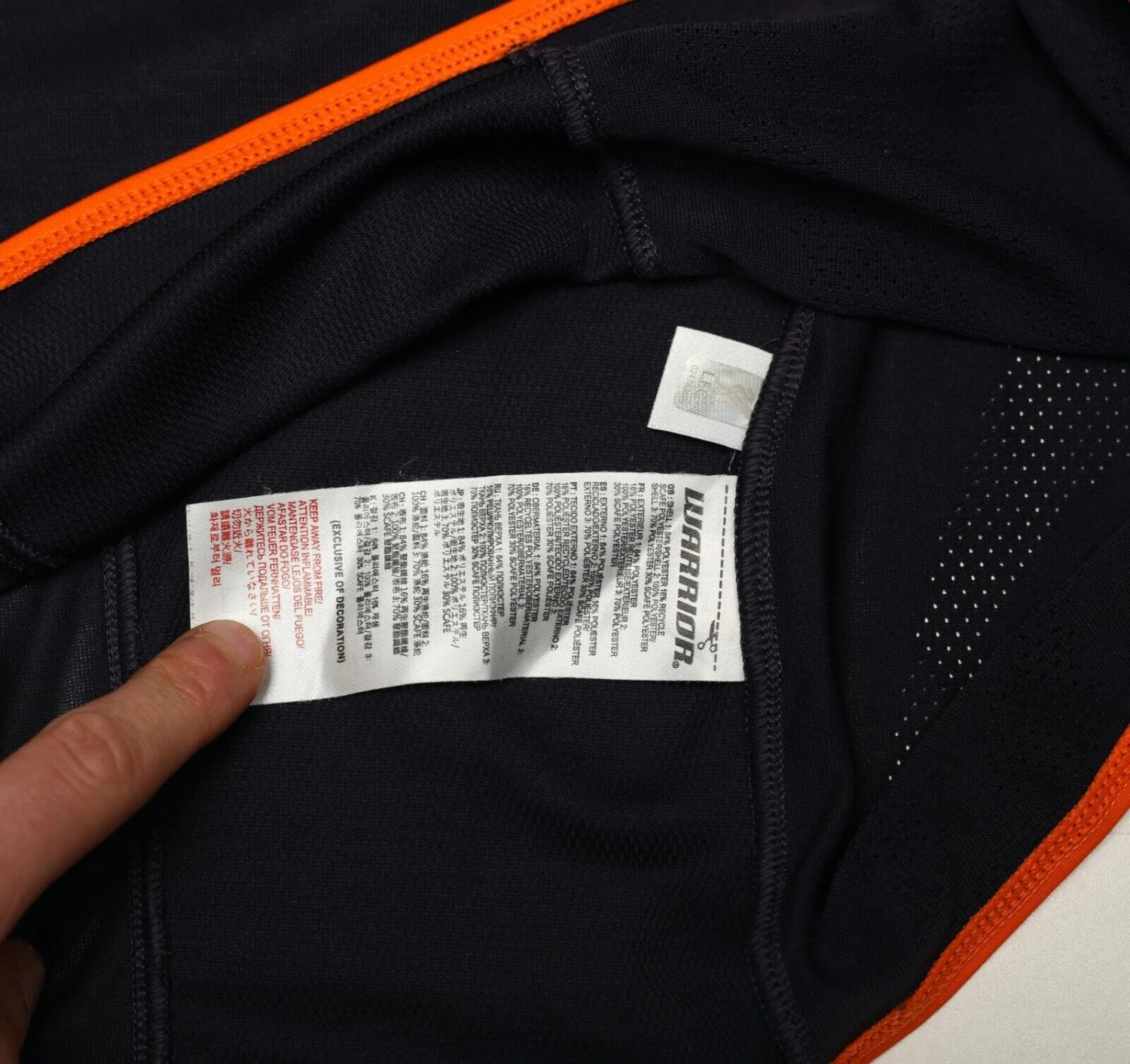 2012/13 SUAREZ #7 Liverpool Vintage Warrior Away Football Shirt (M)(2012 13 suarez 7 liverpool vintage warrior away football shirt m 1) 2012/13 SUAREZ #7 Liverpool Vintage Warrior Away Football Shirt (M)(2012 13 Suarez 7 Liverpool Vintage Warrior Away Football Shirt M 1) -Football Shirt Collective 2012 13 suarez 7 liverpool vintage warrior away football shirt m 1141241991