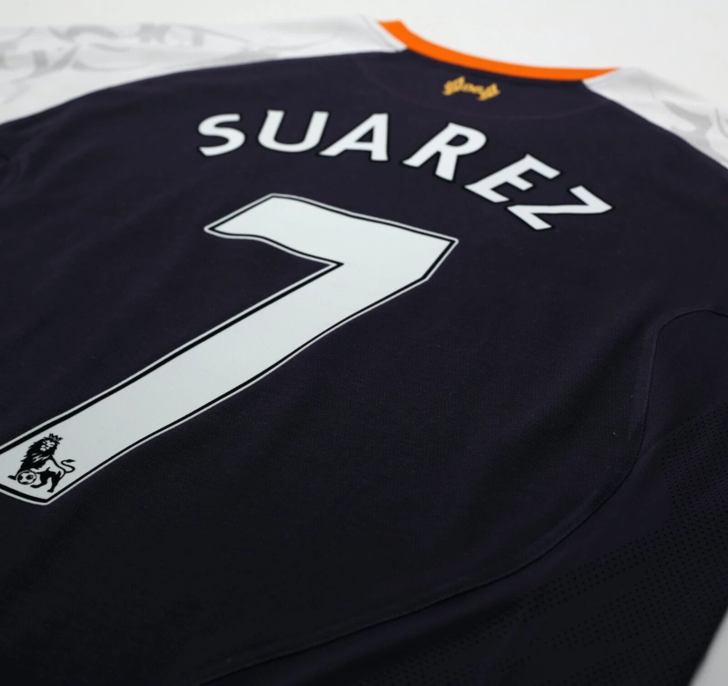 2012/13 SUAREZ #7 Liverpool Vintage Warrior Away Football Shirt (M)(2012 13 suarez 7 liverpool vintage warrior away football shirt m) 2012/13 SUAREZ #7 Liverpool Vintage Warrior Away Football Shirt (M)(2012 13 Suarez 7 Liverpool Vintage Warrior Away Football Shirt M) -Football Shirt Collective 2012 13 suarez 7 liverpool vintage warrior away football shirt m 1141242023