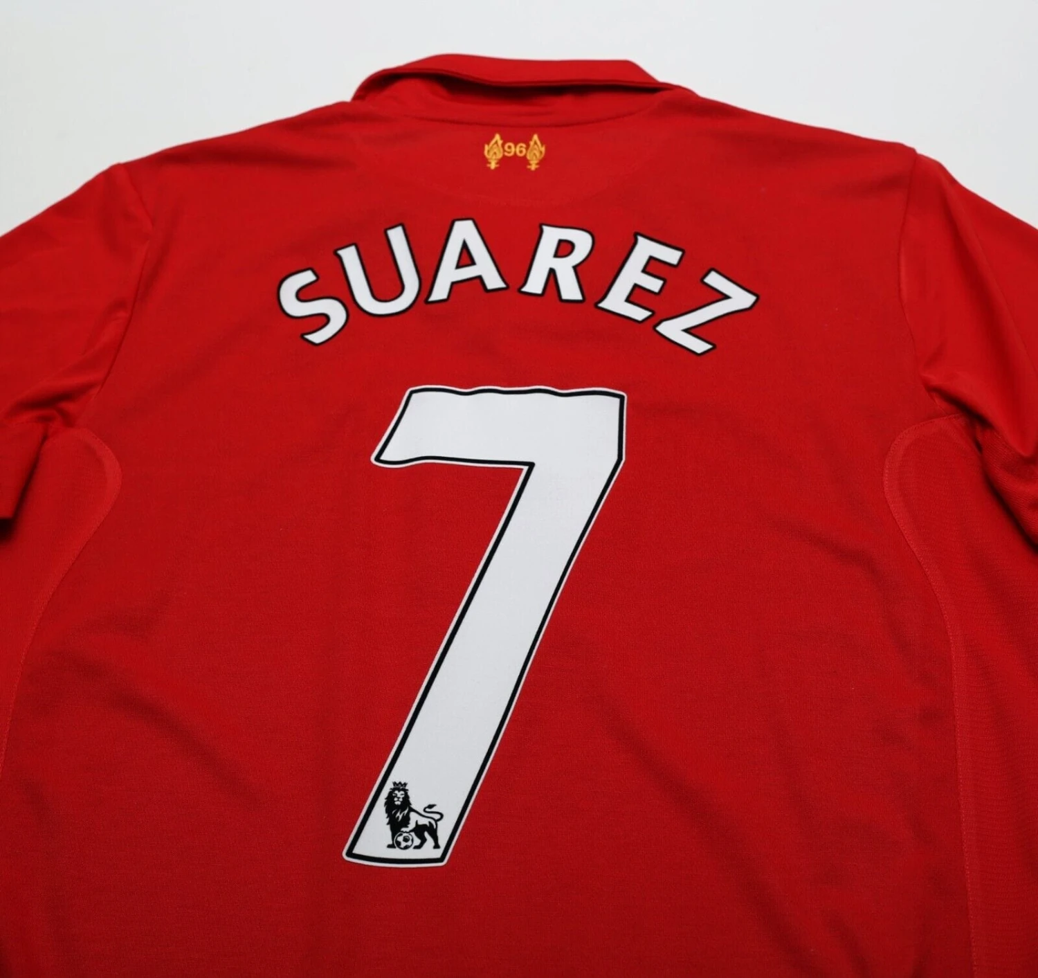 2012/13 SUAREZ #7 Liverpool Vintage Warrior Home Football Shirt Jersey (M)(2012 13 suarez 7 liverpool vintage warrior home football shirt jersey m) 2012/13 SUAREZ #7 Liverpool Vintage Warrior Home Football Shirt Jersey (M)(2012 13 Suarez 7 Liverpool Vintage Warrior Home Football Shirt Jersey M) -Football Shirt Collective 2012 13 suarez 7 liverpool vintage warrior home football shirt jersey m 1151843826