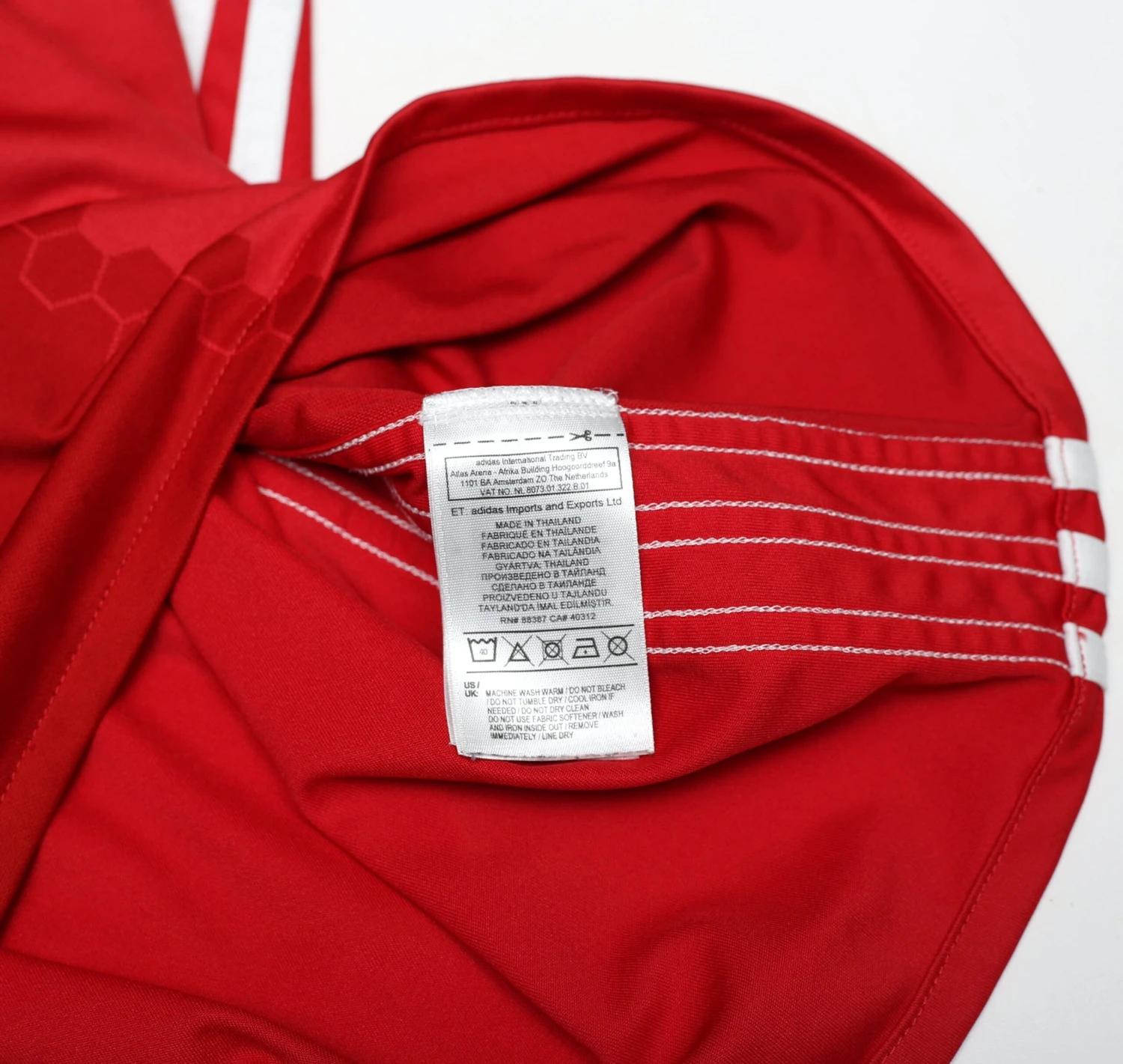 2016/17 MANCHESTER UNITED Vintage adidas Home Football Shirt (M)(2016 17 manchester united vintage adidas home football shirt m) 2016/17 MANCHESTER UNITED Vintage Adidas Home Football Shirt (M)(2016 17 Manchester United Vintage Adidas Home Football Shirt M) -Football Shirt Collective 2016 17 manchester united vintage adidas home football shirt m 39812610851063 scaled