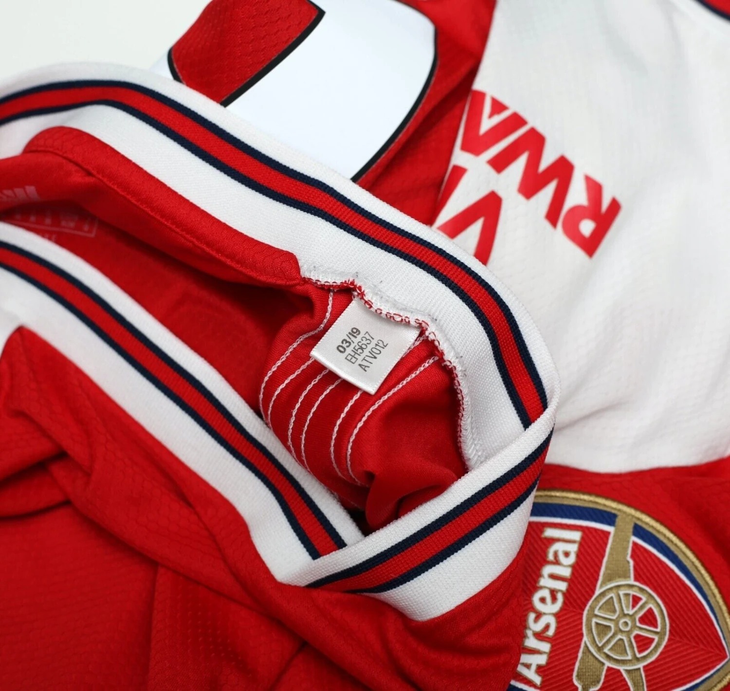 2019/20 MARTINELLI #35 Arsenal Vintage adidas Home Football Shirt (M)(2019 20 martinelli 35 arsenal vintage adidas home football shirt m) 2019/20 MARTINELLI #35 Arsenal Vintage Adidas Home Football Shirt (M)(2019 20 Martinelli 35 Arsenal Vintage Adidas Home Football Shirt M) -Football Shirt Collective 2019 20 martinelli 35 arsenal vintage adidas home football shirt m 39812588962039